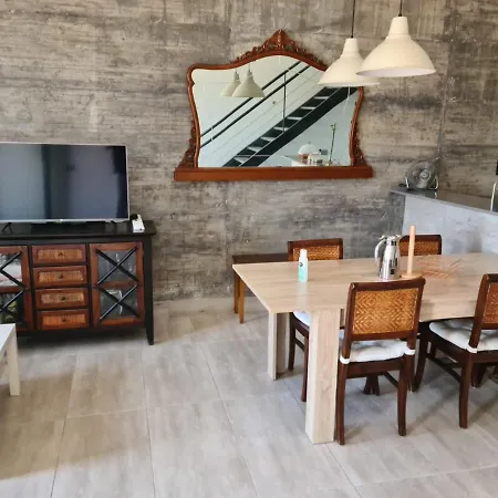 Casa Tipo Loft Con Piscina A Un Paso Del Centro Apartment Malaga